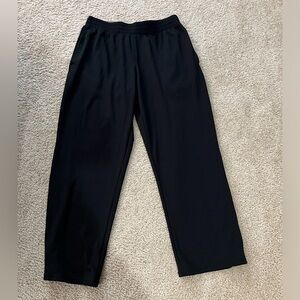 Black under armour sweatpants mens xl. Like new. Perfect condition. Polyester